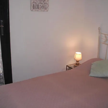 Les Emeraudes Apartment *