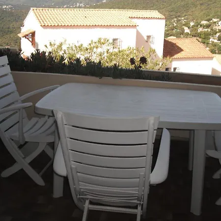 Apartment Les Emeraudes