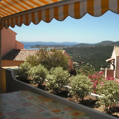 Les Emeraudes Апартаменты